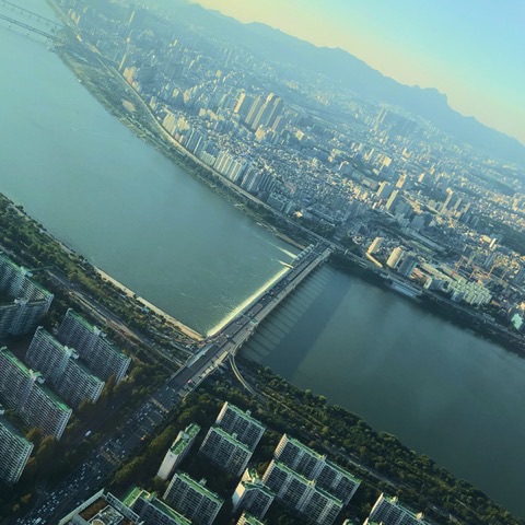 동찬 — Moving (Mastering by Mad Flux Audio)
